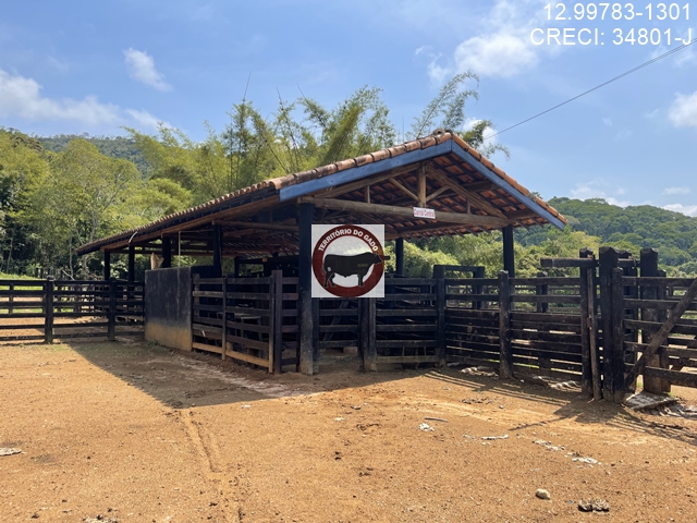 Fazenda histórica à venda no Vale do Paraíba